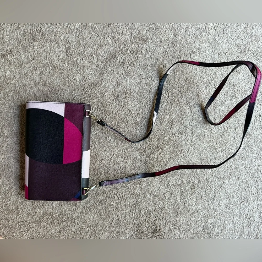 Kate Spade Laurel Way Geo Spotlight Winni Crossbody Bag in pink multi